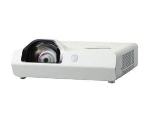 Panasonic PT-TX400 LCD Projector (3500 Lumens) XGA Resolution (Short Throw)