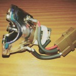 VT85LP (Lampu Proyektor Original) – Harco Projector